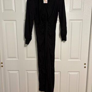 Perfect for the Holidays!!!!!! Beautiful Full Length Black Dress